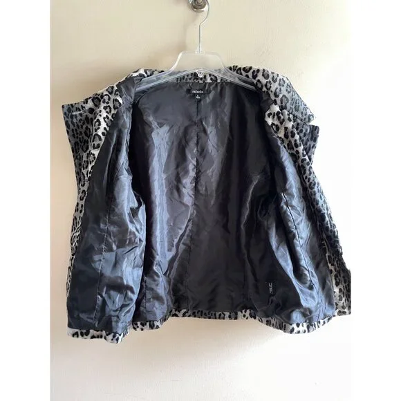 Rafaella Animal Print Fax Fur Coat Womens L Gray Short Length Button Front Lined - Picture 9 of 10